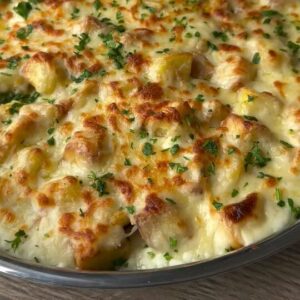 Cheesy Bolognese and Potato Bake