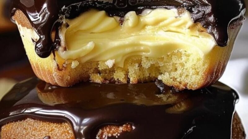 Easy Boston Cream Cakes