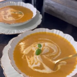 Creamy vegetable and lentils soup