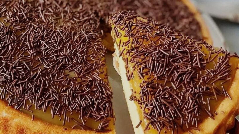 Delicious Turkish Eti Cin Cake